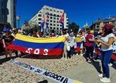 Foto: 'Venezolanos en Euskadi' censuran a EH Bildu que ahora "calle" ante "el entreguismo" de Delcy Rodríguez a EEUU