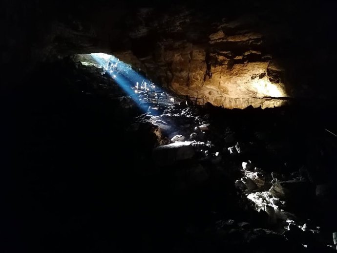 Archivo - Cueva de El Pendo.-ARCHIVO