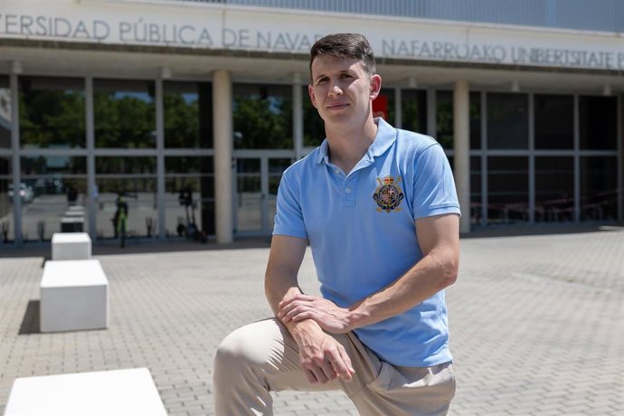 El ingeniero Carlos García Vidaurreta ha demostrado en su tesis doctoral, defendida en la Universidad Pública de Navarra (UPNA), que los muelles planos pueden sustituir a los muelles helicoidales convencionales en determinados sistemas de suspensión.
