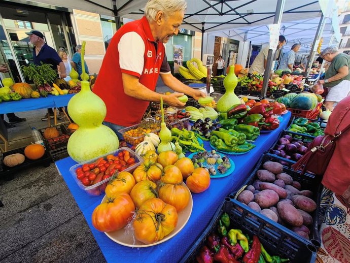 Barbastro premia a los mejores productos de su huerta en la XXVI Muestra de Frutas y Hortalizas