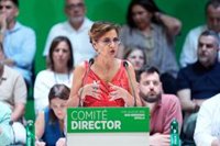 Montero urge a Moreno un "plan de rescate" de la sanidad pública y le acusa de sostener una política que la deteriora