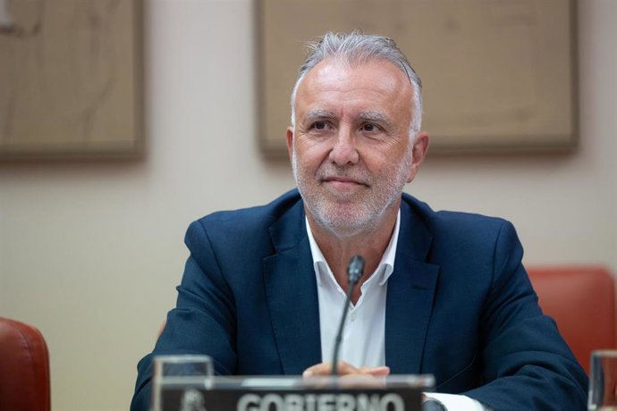 El ministro de Política Territorial, Ángel Víctor Torres.