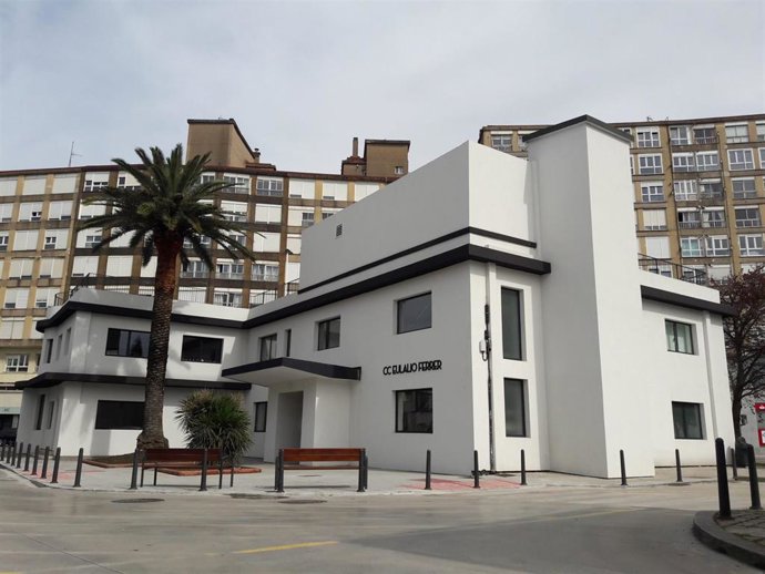 Centro cívico Eulalio Ferrer