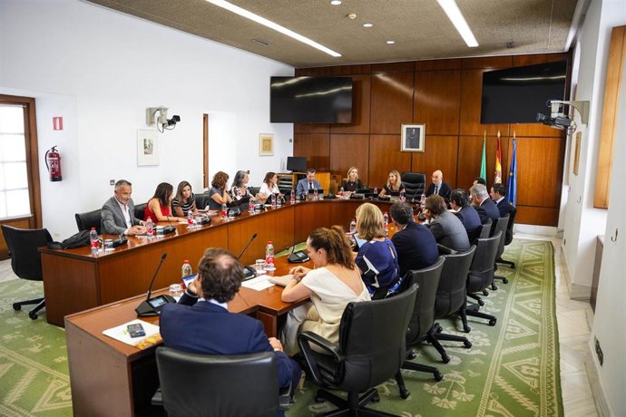 Archivo - Reunión de la Junta de Portavoces del Parlamento andaluz. (Foto de archivo).