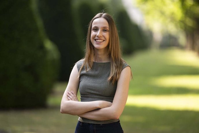Archivo - La estudiante de doctorado de la Universidad Pública de Navarra (UPNA) Laura Muro Iribarren ha recibido la Beca Luis Toharia en el marco de las XVIII Jornadas de Economía Laboral.