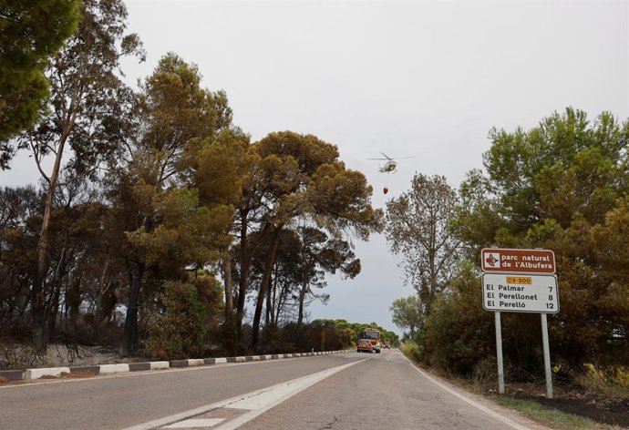 Entrada no Parque Natural de El Saler na sexta-feira, 28 de agosto, local afetado por um incêndio cuja origem é suspeita de ter sido intencional