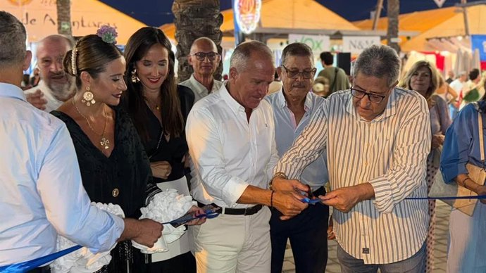 O primeiro vice-presidente da Cidade Autônoma de Melilha, Miguel Marín Cobos (PP), na Feira de Melilha.