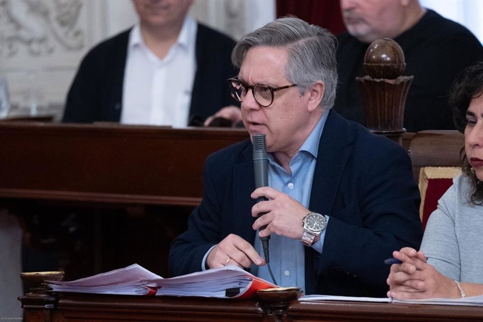 El portavoz del PSOE en el Ayuntamiento de Cádiz, Óscar Torres.