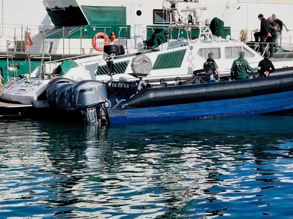 AMP.- Sucesos.- Interceptan en Cartagena una embarcación dedicada a trasladar inmigrantes y detienen a sus dos patrones