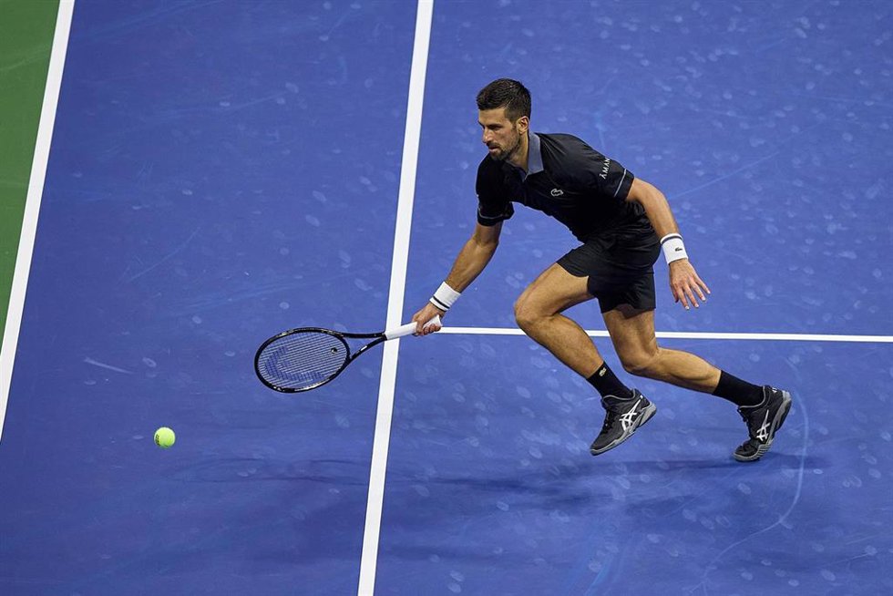 El tenista serbio Novak Djokovic en su partido de primera ronda del US Open ante Mariano Navone.