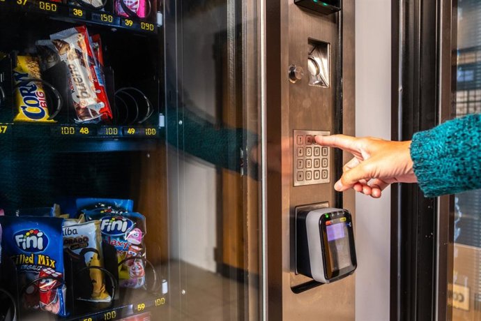 Archivo - Máquinas vending, máquina comida
