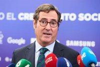 Garamendi alerta del "descalabro económico" que la crisis migratoria está generando en Ceuta