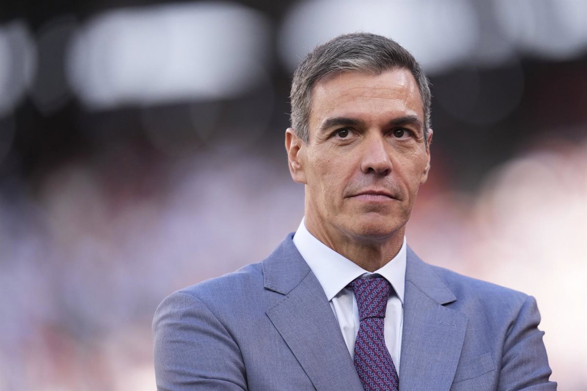 Sánchez cuestiona voces como la de Page por pedir adelanto electoral en base a resultado de generales de 2023