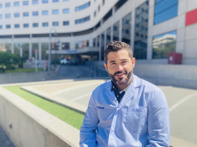 El doctor Víctor Navalón, psiquiatra de Vithas Valencia 9 de Octubre