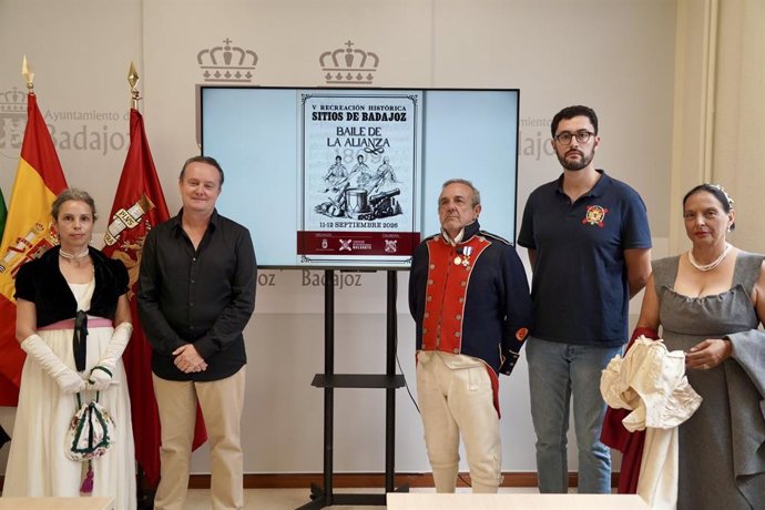 Presentación de la V Recreación Histórica Sitios de Badajoz ‘Baile de la Alianza’.