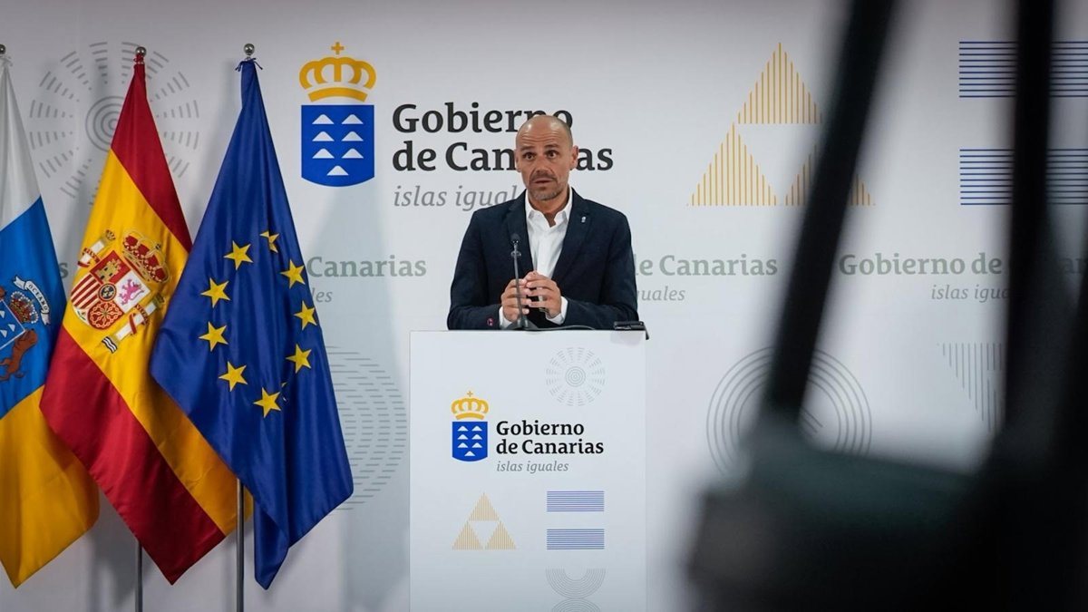 Canarias votará a favor del nuevo sistema de financiación autonómica al quedar fuera los recursos del REF