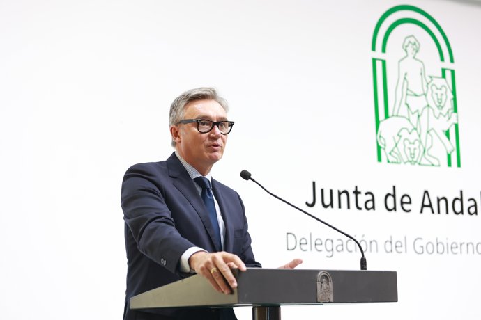 El vicepresidente segundo y consejero de Turismo, Justicia, Desregulación y Administración Local, Manuel Gavira, interviene durante la toma de posesión de los delegados territoriales de Cádiz. A 30 de julio de 2026 en Cádiz (Andalucía, España).