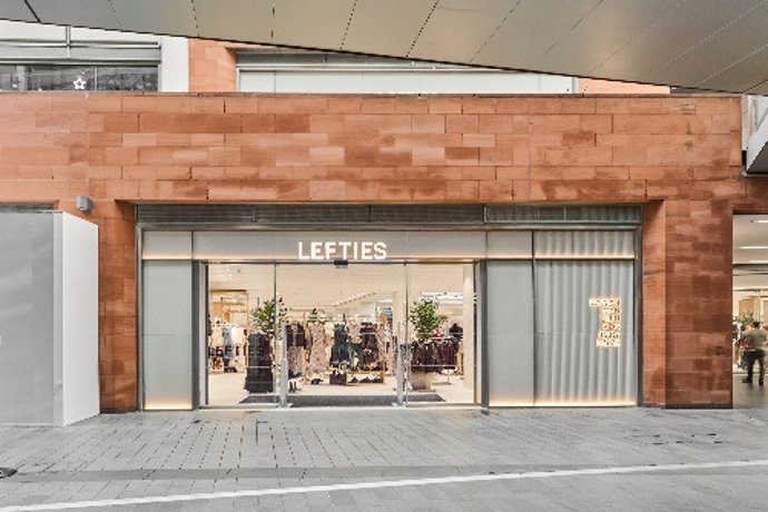 Lefties aterriza en Reino Unido