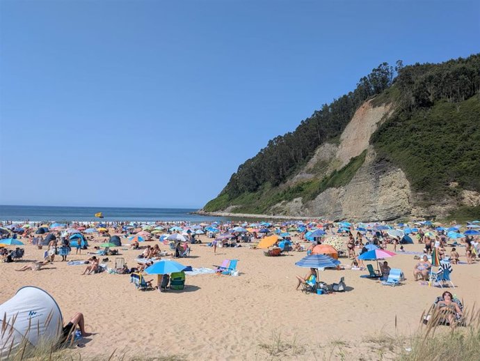Playa de Rodiles.