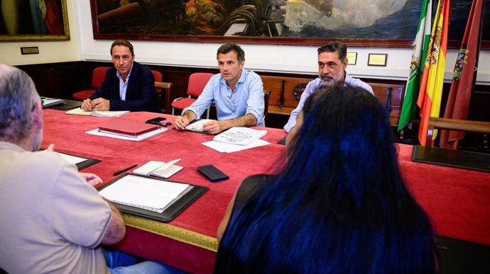 El alcalde de Cádiz, Bruno García, durante una de las reuniones.