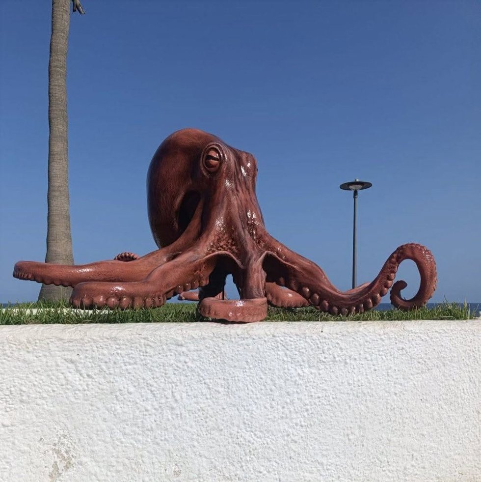 Escultura de un pulpo en Garrucha (Almería).