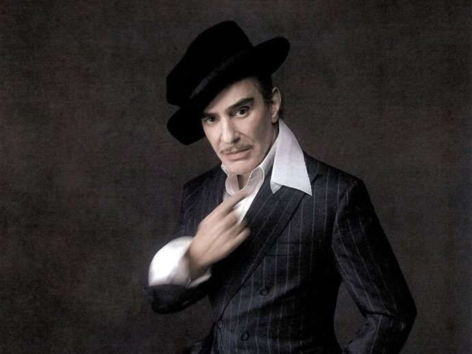 Archivo - John Galliano firma una colaboración creativa por dos años con Zara