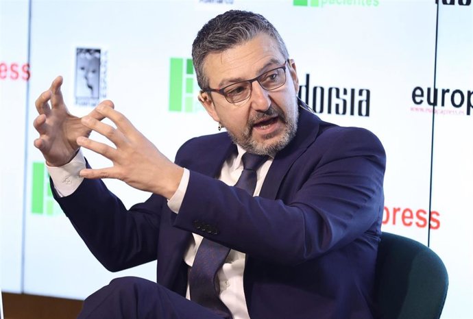 Archivo - Imagen de archivo del presidente de El Foro Español de Pacientes, Andoni Lorenzo.