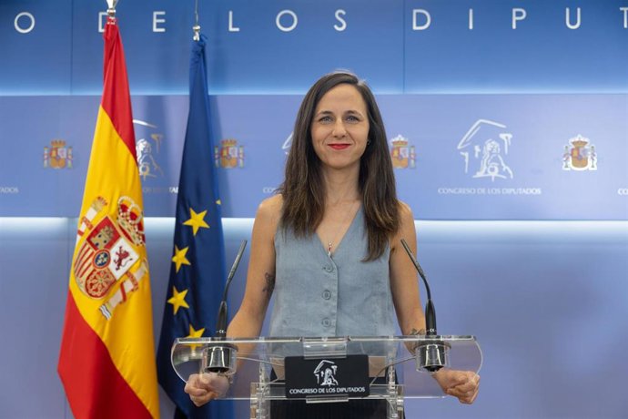 La secretaria general y diputada de Podemos, Ione Belarra, durante una rueda de prensa en el Congreso de los Diputados, a 1 de septiembre de 2026, en Madrid (España).