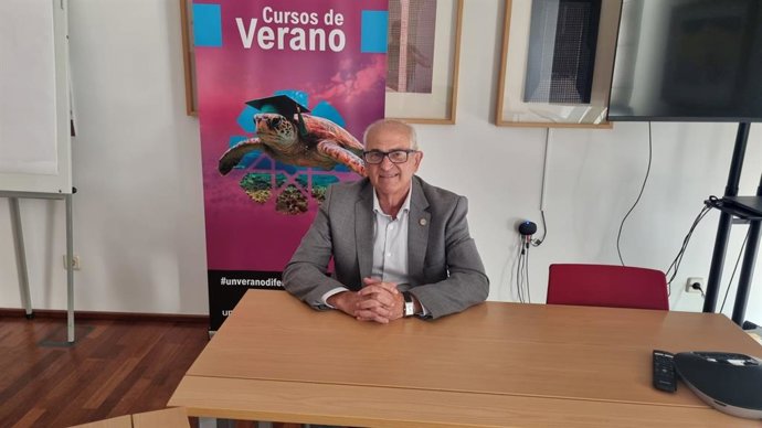 El director del encuentro 'Digitalización e inteligencia artificial en la cadena de valor del sector oleícola', Manuel Parras