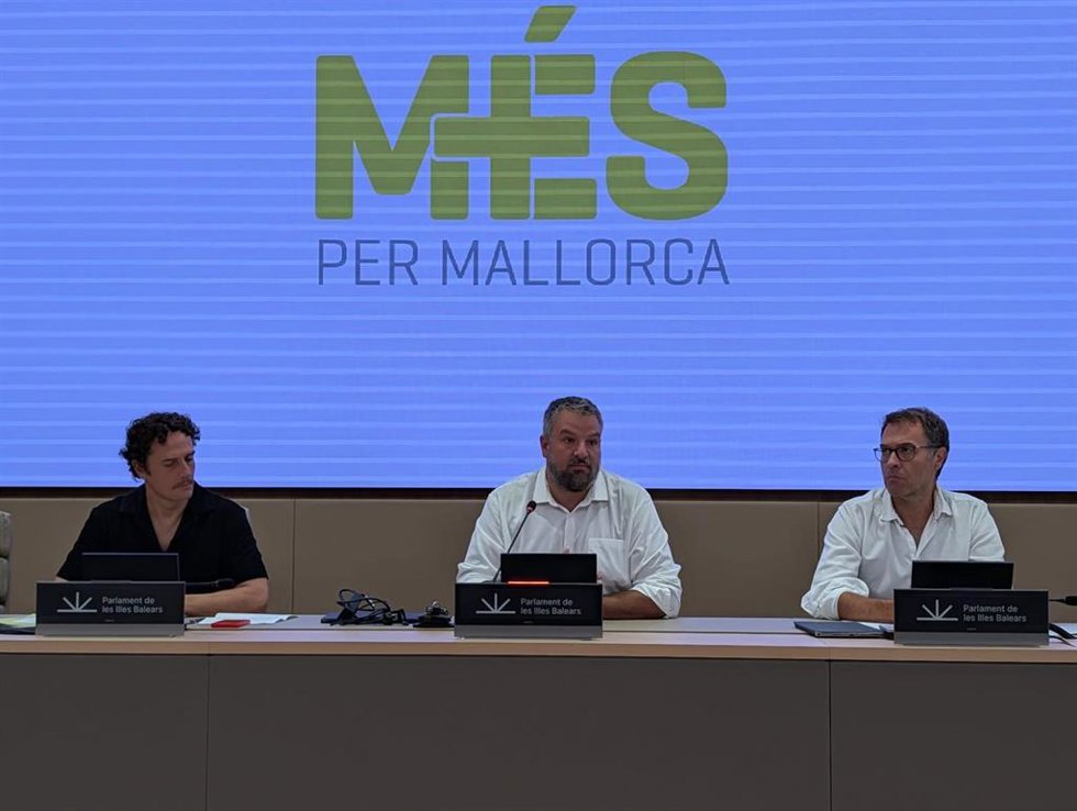 Reunión institucional de MÉS per Mallorca en el Parlament