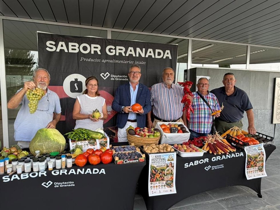 Presentación de la XVII Feria Hortofrutícola de Nigüelas.