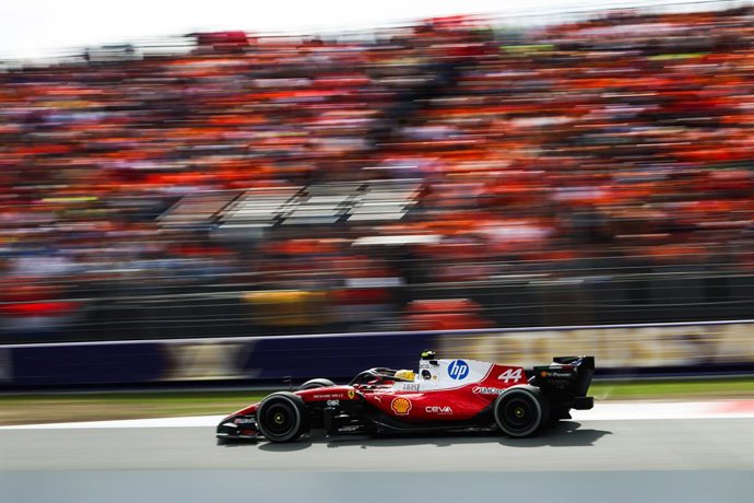 44 HAMILTON Lewis (gbr), Scuderia Ferrari SF-26, action during the Formula 1 Dutch Grand Prix 2026, 12th round of the 2026 Formula One World Championship from August 21 to 23, 2026 on the Circuit Zandvoort, in Zandvoort, Netherlands - Photo Antonin Vincen