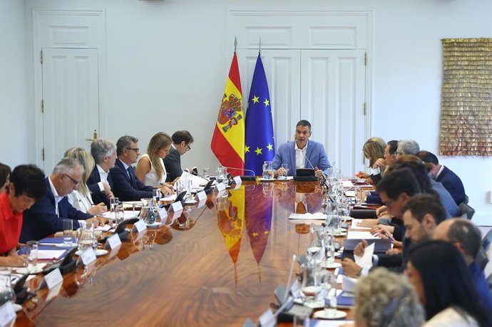 El presidente del Gobierno, Pedro Sánchez, preside la reunión del Consejo de Seguridad Nacional, en el Complejo de la Moncloa, a 1 de septiembre de 2026, en Madrid (España).
