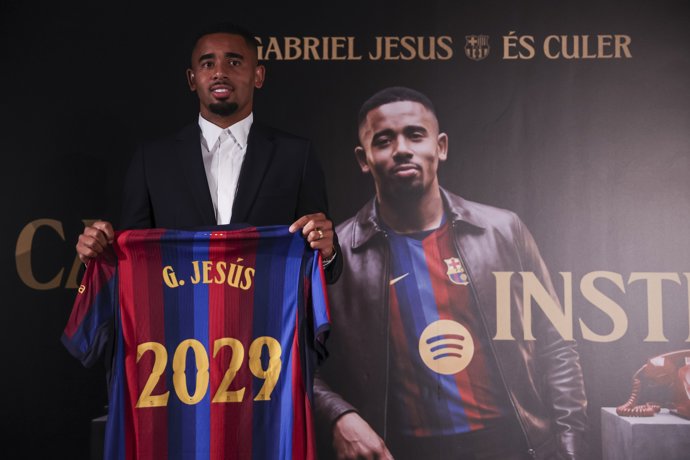 Gabriel Jesus poses with an FC Barcelona shirt during his presentation as new player of FC Barcelona at Commercial Office on September 01, 2026 in Barcelona, Spain.