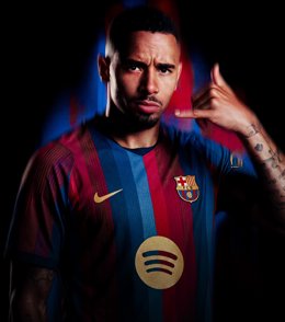 El delantero brasileño Gabriel Jesus ficha por el FC Barcelona hasta 2029.