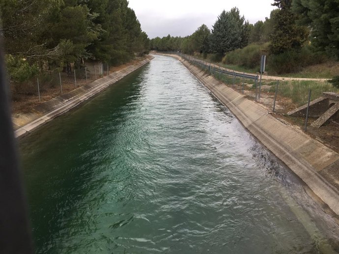 Archivo - Arxiu - Embassament, transvasament, reg, regadiu, aigua, canal, Tajo-Segura