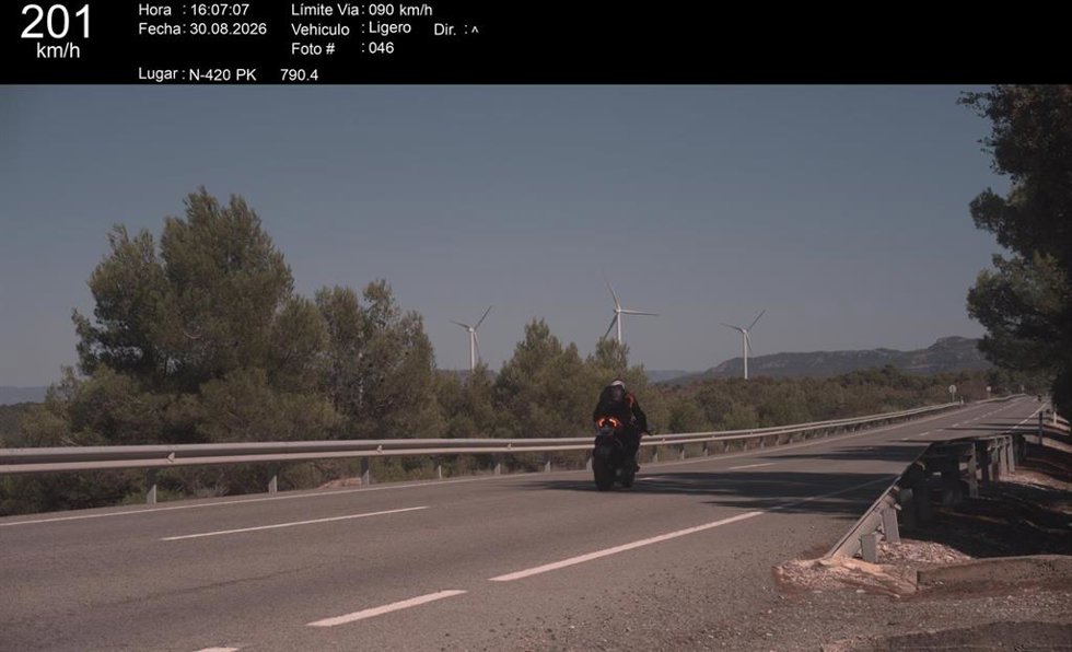 La motocicleta que circulaba a 201 km/h.