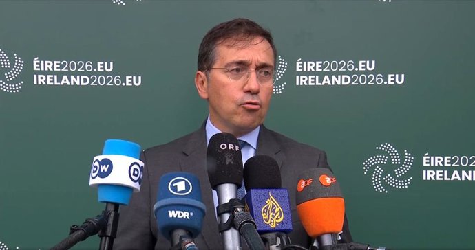 O ministro das Relações Exteriores, da União Europeia e da Cooperação, José Manuel Albares, presta declarações à imprensa antes da reunião dos ministros das Relações Exteriores europeus, que ocorre nesta quarta-feira na Irlanda