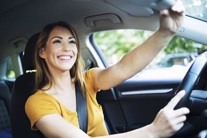 El 'rent a car' incrementa un 0,78% sus matriculaciones en agosto, con 3.348 operaciones