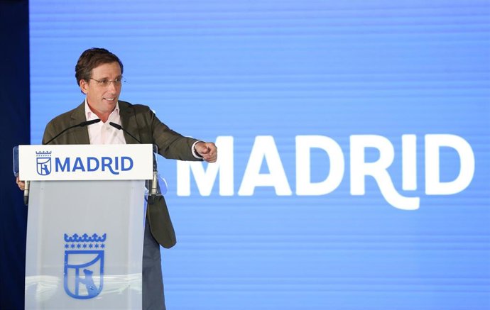 El alcalde de Madrid, José Luis Martínez-Almeida, en el Pabellón de los Jardines de Cecilio Rodríguez, a 1 de septiembre de 2026, en Madrid (España).