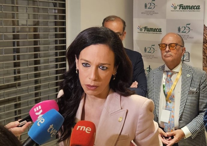 Archivo - La consejera de Salud y Atención a la Dependencia, Sara García Espada,en una imagen de archivo.