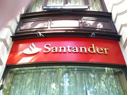 Archivo - Banco Santander.