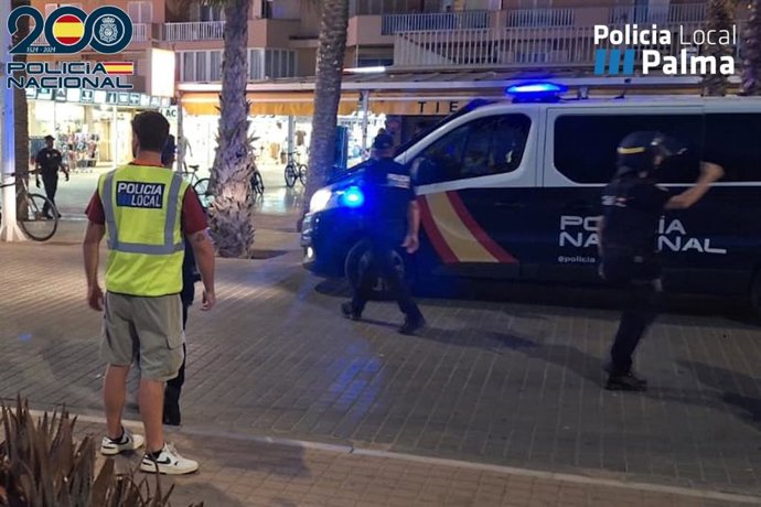 Dispositivo contra la venta ambulante ilegal en Palma