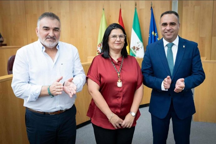 Susana Leyva toma posesión como diputada provincial del PP en Granada.