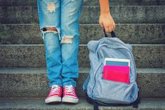 Foto: REIDE y CEAPA centran en el ejemplo familiar su campaña de este año de prevención de dolencias de espalda en escolares