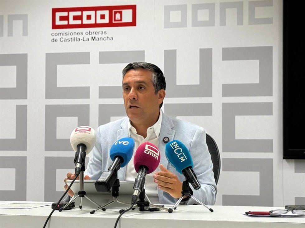 El secretario general de CCOO C-LM, Javier Ortega.