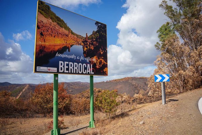 Entorno afectado por el incendio de Niebla en El Berrocal.