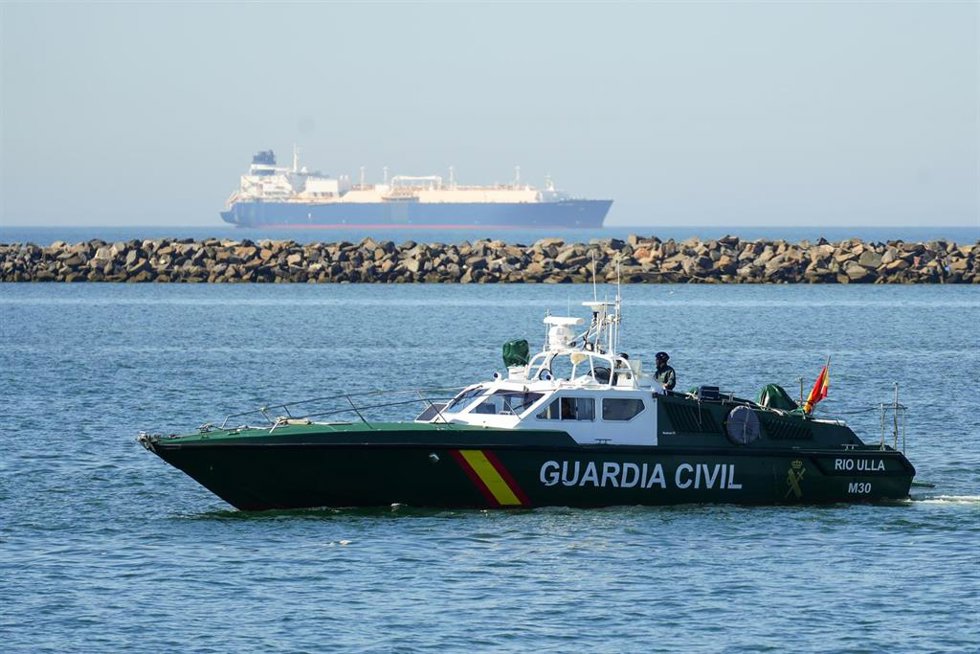 Archivo - Embarcación de la Guardia Civil durante el ejercicio de seguridad realizado el día de hoy en el Puerto de Huelva, A 21 de mayo de 2025 en Huelva, Andalucía (España). 