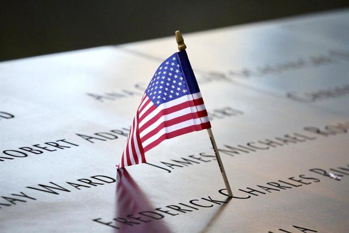 Archivo - 11 September 2025, US, New York City: 24th anniversary of 9/11 commemoration ceremony takes place on the 9/11 memorial plaza at the world trade center in lower manhattan. Photo: Niyi Fote/TheNEWS2 via ZUMA Press Wire/dpa
