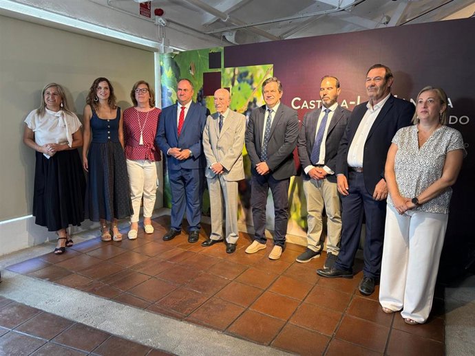 El consejero de Agricultura, Ganadería y Desarrollo Rural, Julián Martínez Lizán